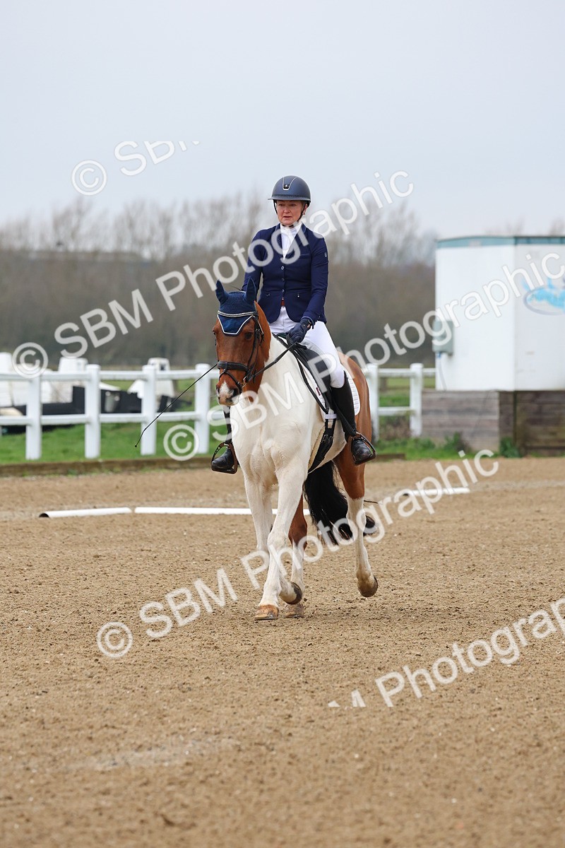 SBM_001174 - Class 8-11 - Novice 2 - Elementary 2