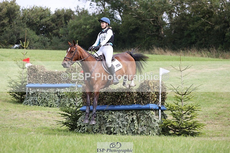 240831A-122653-02289 - 116-Bridget.Garlick-MERCURIAL