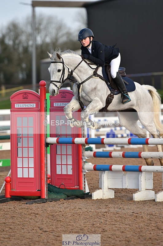 240210A-113716-01000 - Cls 8 Pony Newcomers & 1m Open