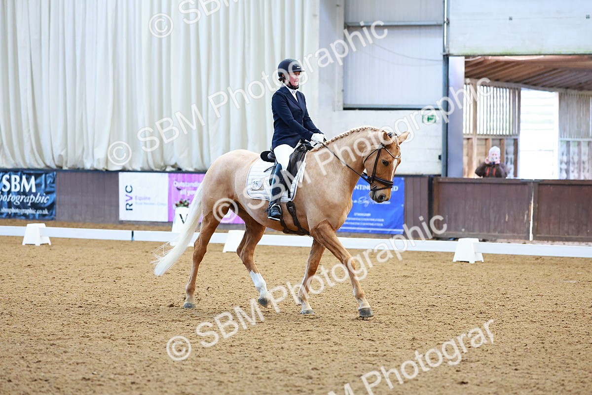 SBM_001173 - Class 18-15-16-22 - Elementary 5 Novice 5-Novice 6