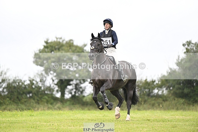 240831A-141144-03561 - 251-Donna.Green-ROSSMORE.REGGIE