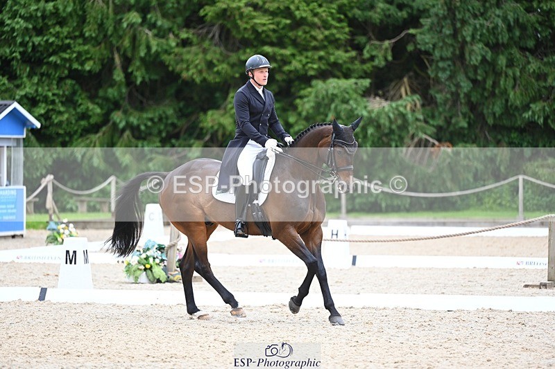 240524-173032-11044 - 552-COUNT_ONYX-Aaron_Millar