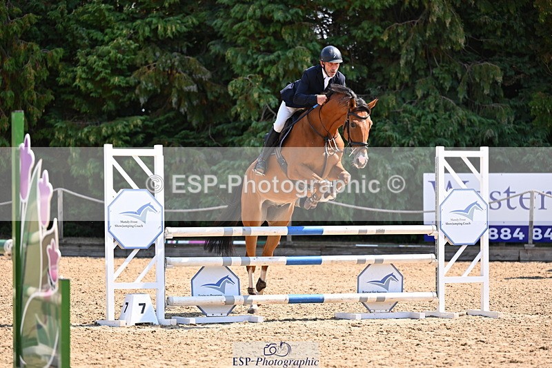 250817A-120127-04169 - Cls 18 Snr Discovery