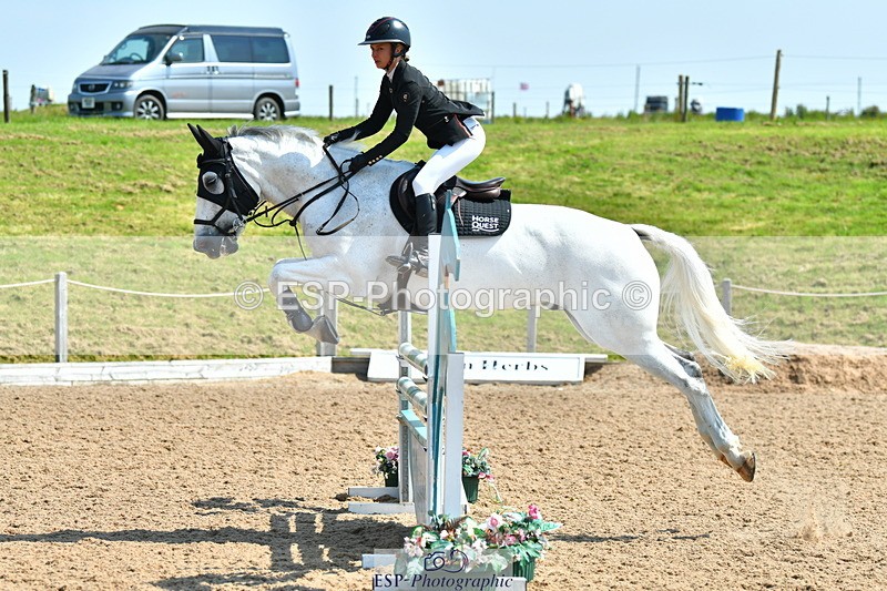 230609A-110330-00199 - Cls 1 Snr 1.05m & 1.10m Open