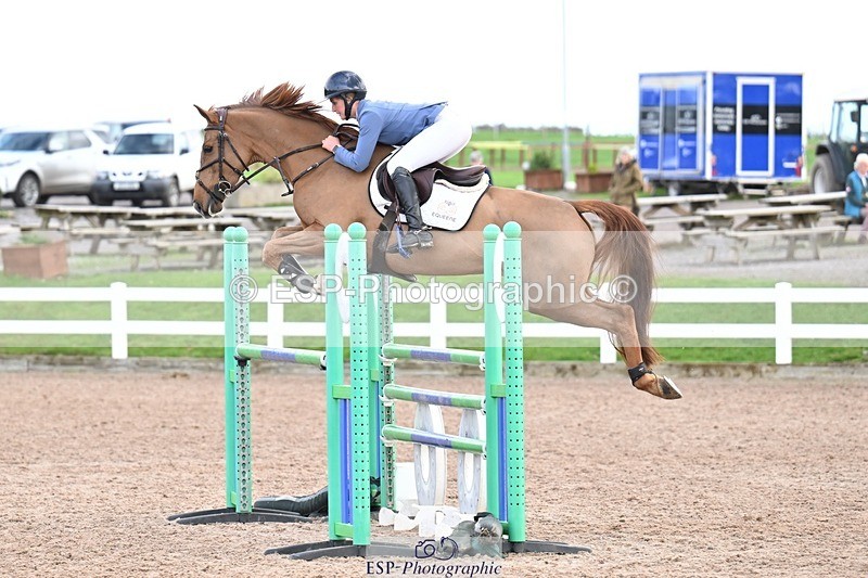 251022-125210-00444 - Cls 4 Snr Newcomers 1.10m