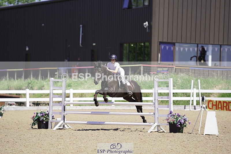 230624A-124810-01408 - Cls 24 Pony Discovery & 90cm Open