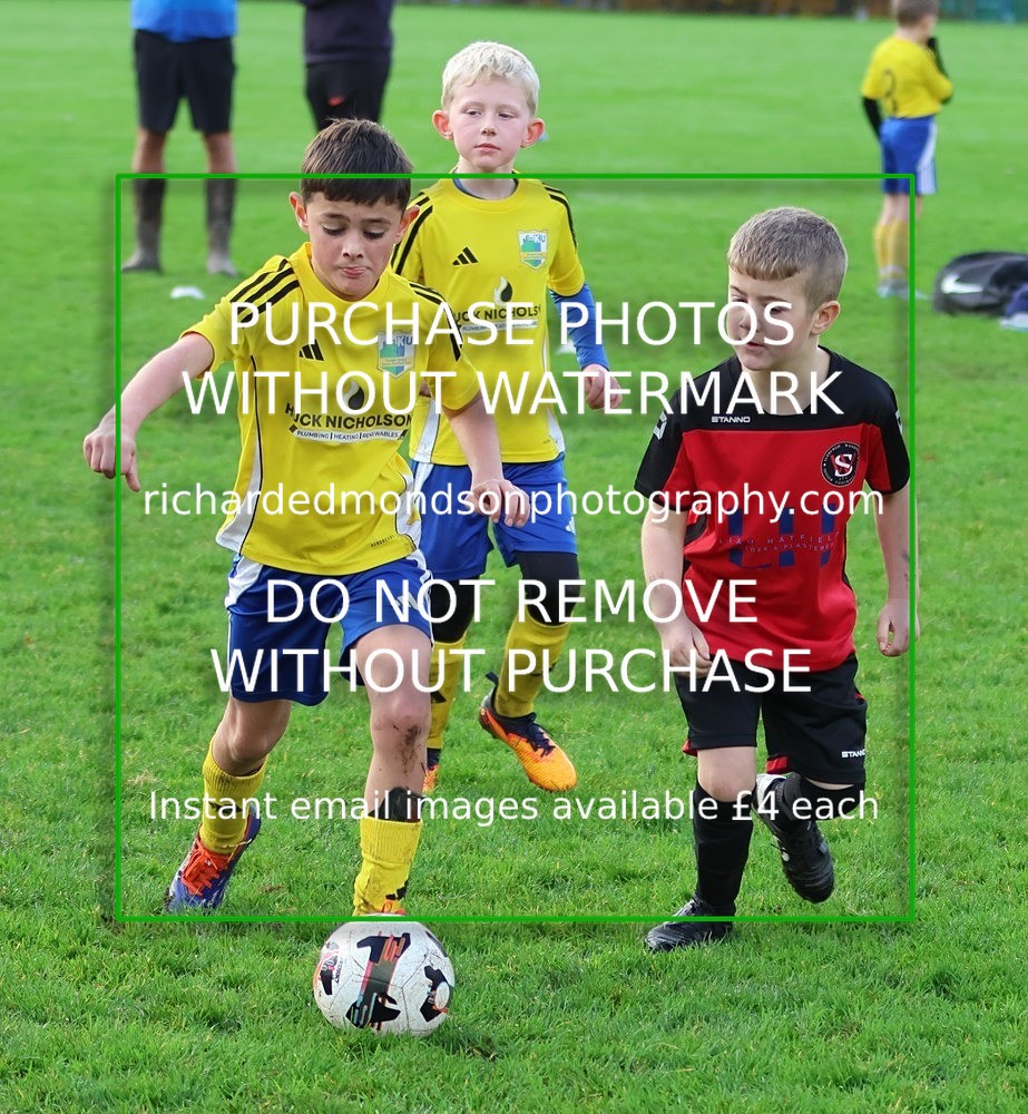 533A3074 - Kendal Utd U8's vs Sedbergh Wanderers Juniors U8 (8/11/25)