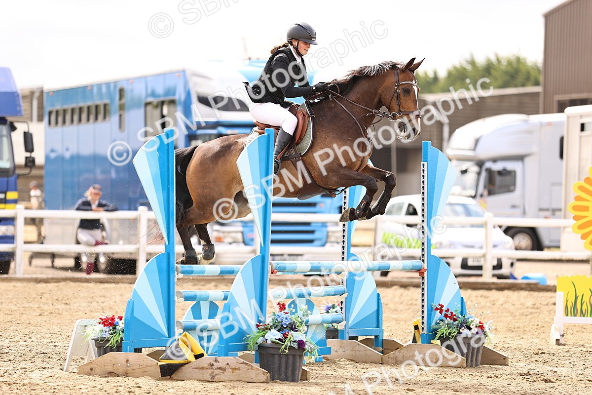 SBM_012764 - Class 13 - Senior British Novice - 90cm Open
