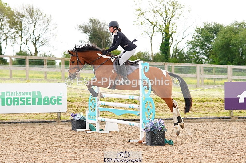 240526A-110742-07732 - Cls 26 Chard Equ 1.05m and 1.10m Grand Prix