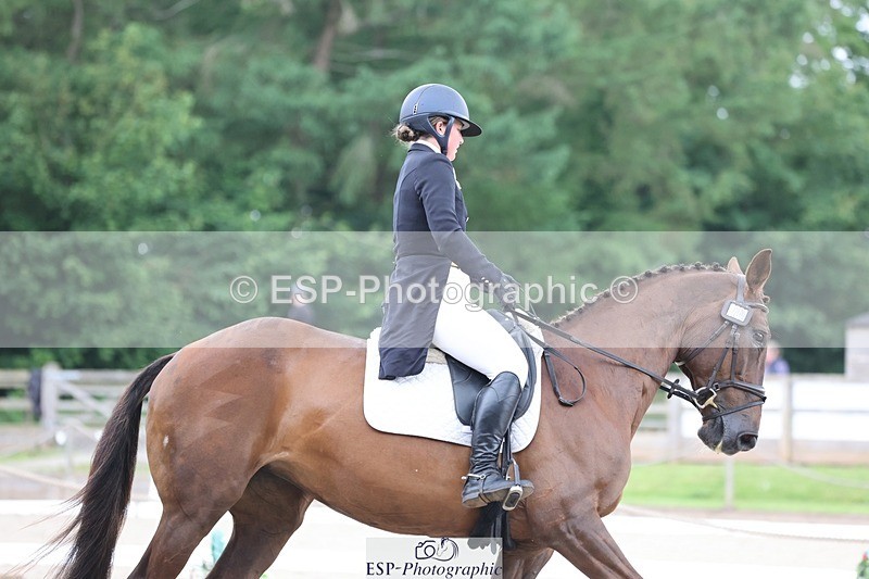 240524-140749-09675 - 279-MHF_LADY-Poppy_von_Maltzahn