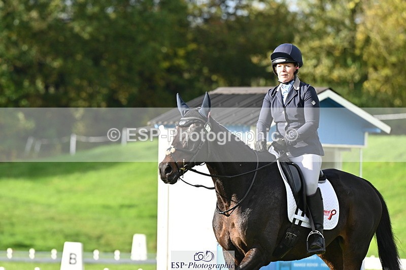 251024A-101113-07994 - F-452-Suzy.Stoneman