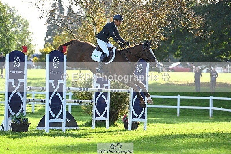 231020-110336-06322 - 128-KINGS.BELIEF-Mary.King-SJ