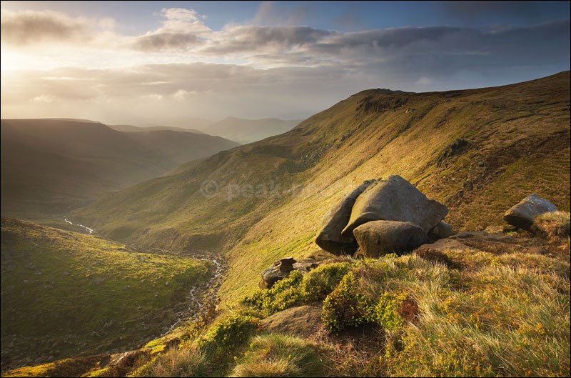 Grindsbrook Glow - Peak District | Dark Peak