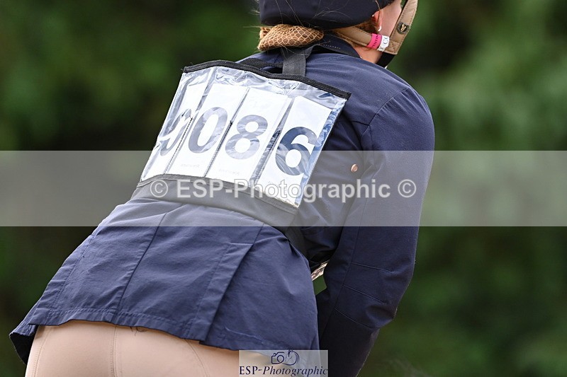 250802A-122450-02995 - B-086-Jordanne.Hobbs-FLASH.DIVA