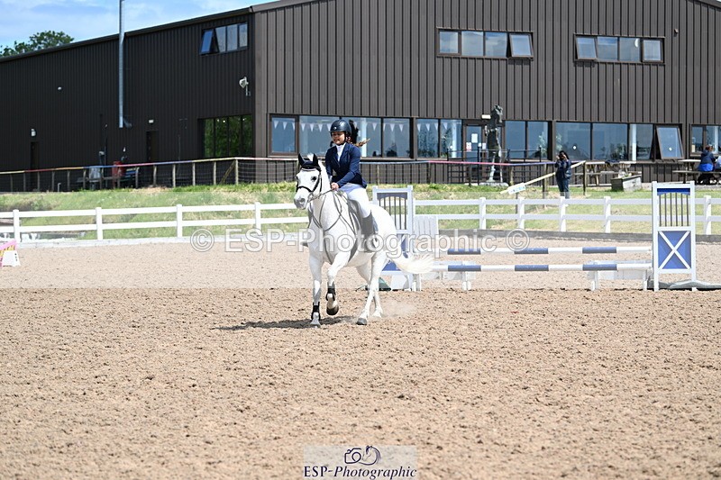 240609A-115924-04379 - Cls 23 Pony Intro 70cm