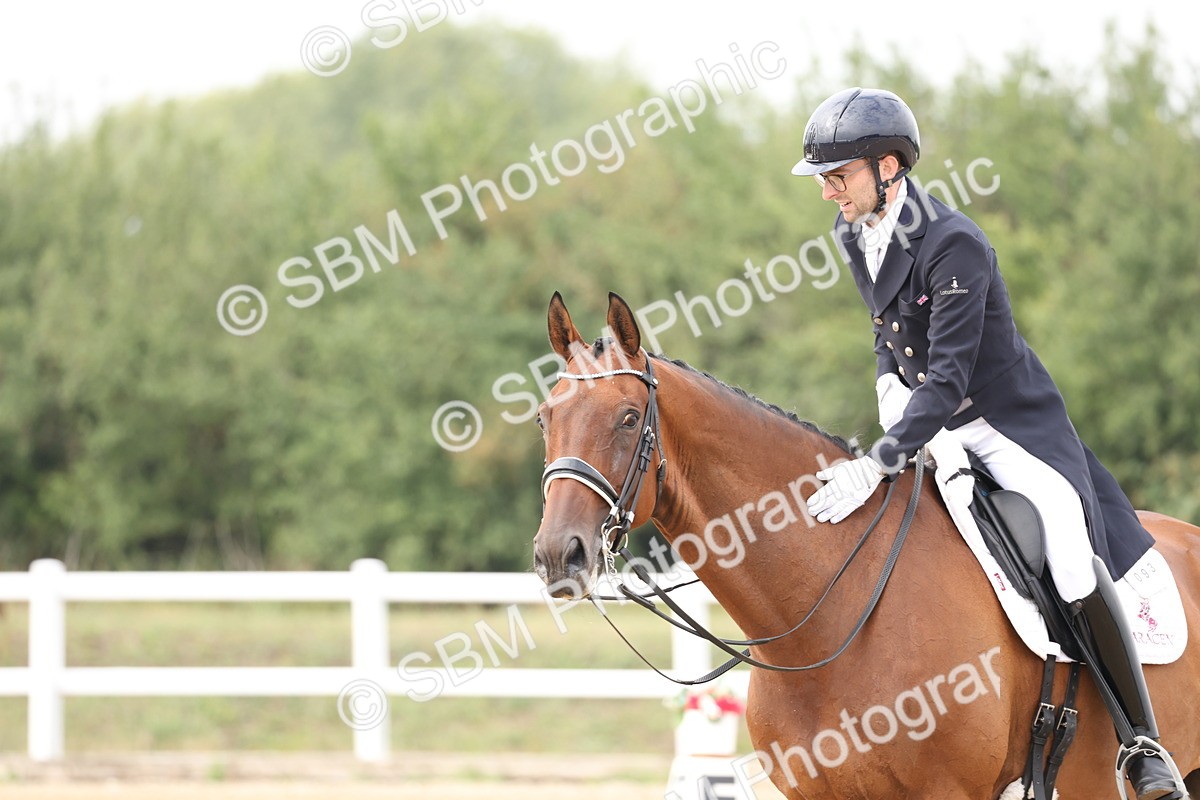 SBM_008311 - Class 10 - FEI INT I - 16.10-16.50