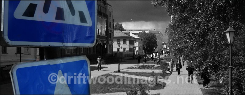 Archangel pedestrians 2 comp 2 - Archangel, Russia
