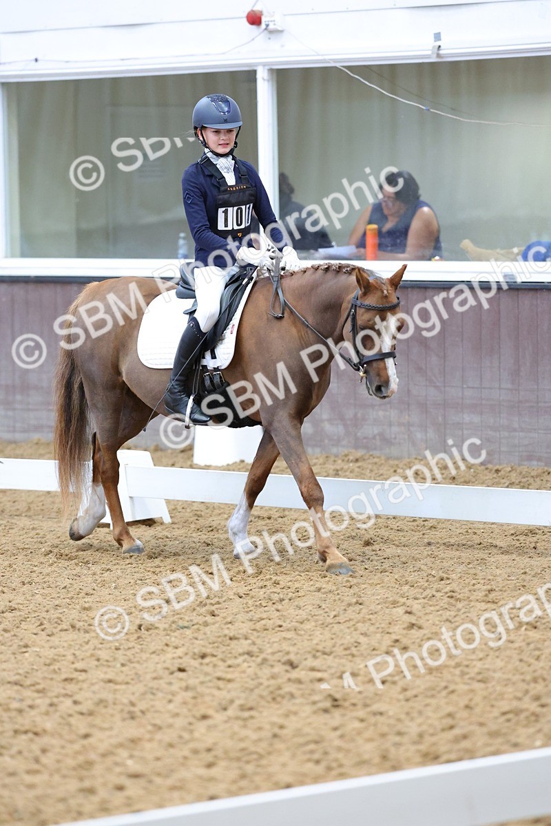 SBM_003687 - Novice