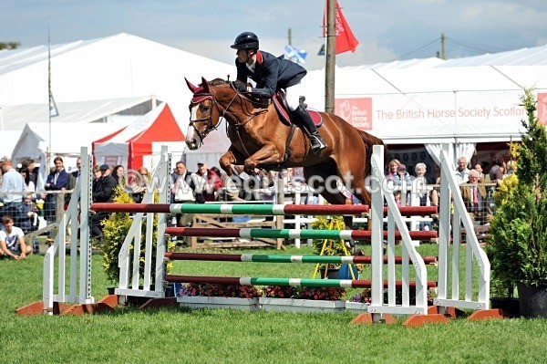 DSC_4921 - 23RD JUNE 2011 - GRADE C CHAMPIONSHIP FINAL, ROYAL HIGHLAND SHOW 2011
