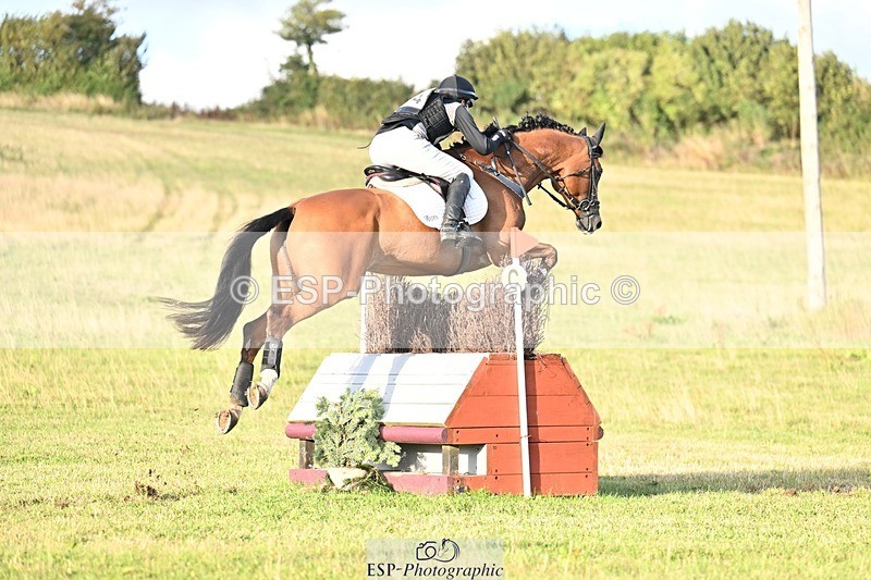 250831-184315-01576 - R-864-Bundy.Philpott