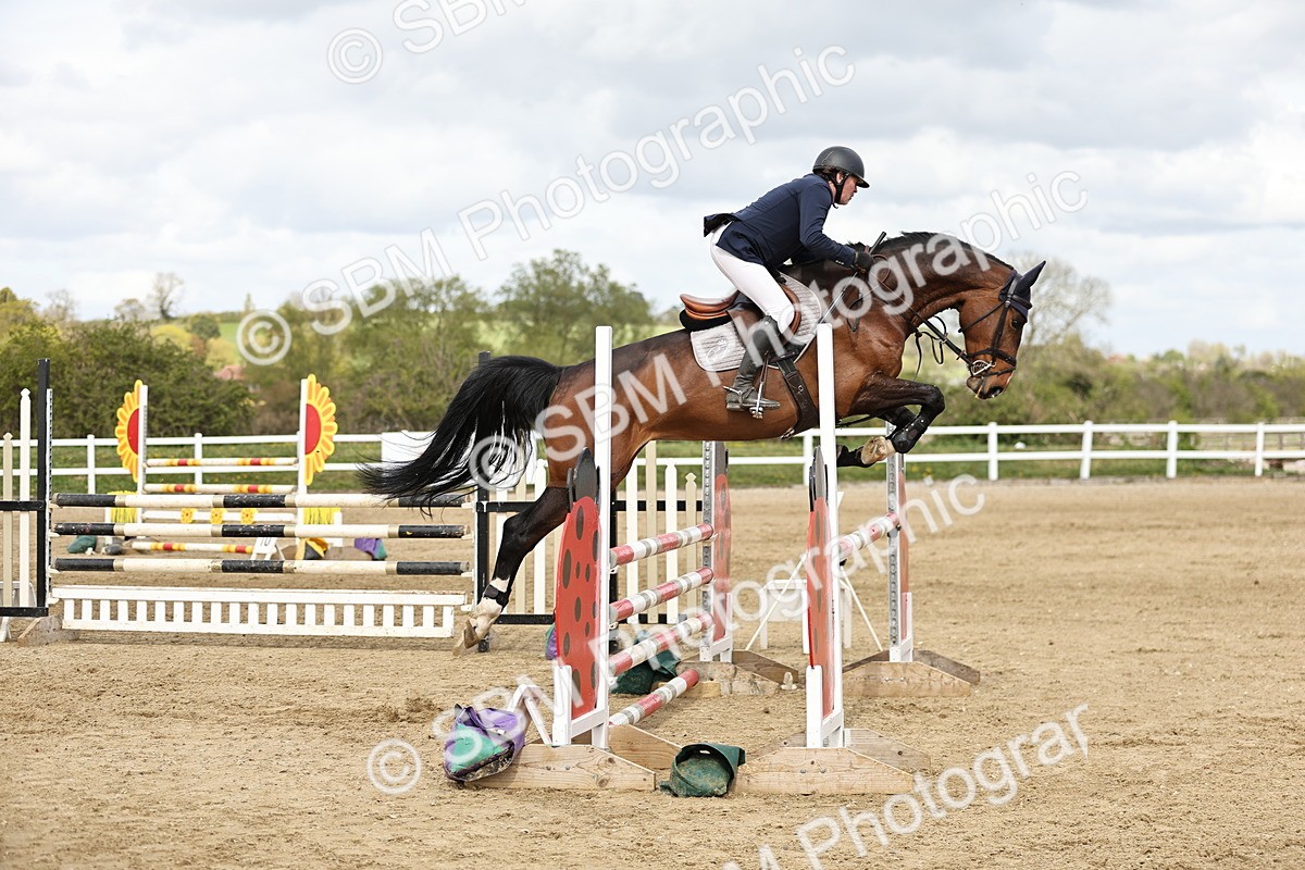 SBM_001364 - Class 4 - Senior Newcomers - 1.10m