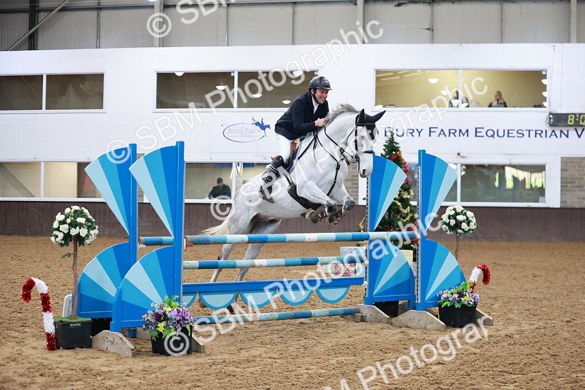 SBM_001145 - Class 4 - Senior Newcomers 1.10m