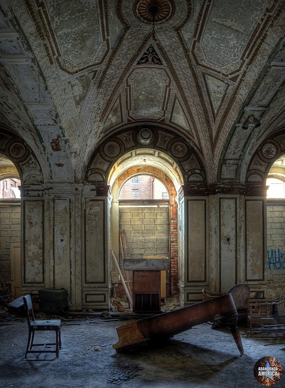 Lee Plaza Hotel (Detroit, MI) | Interrupted Sonata - Lee Plaza Hotel