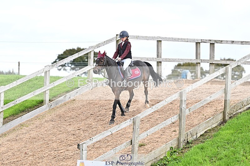 250921-144037-03927 - Cls 20 Pony 80cm Derby
