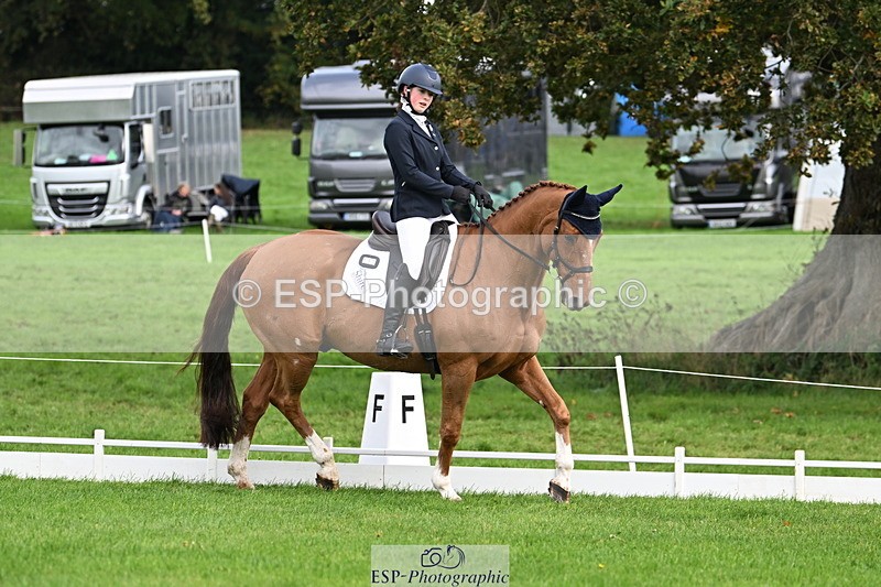 251023A-112922-03580 - G-513-Mimi.van.Ufford