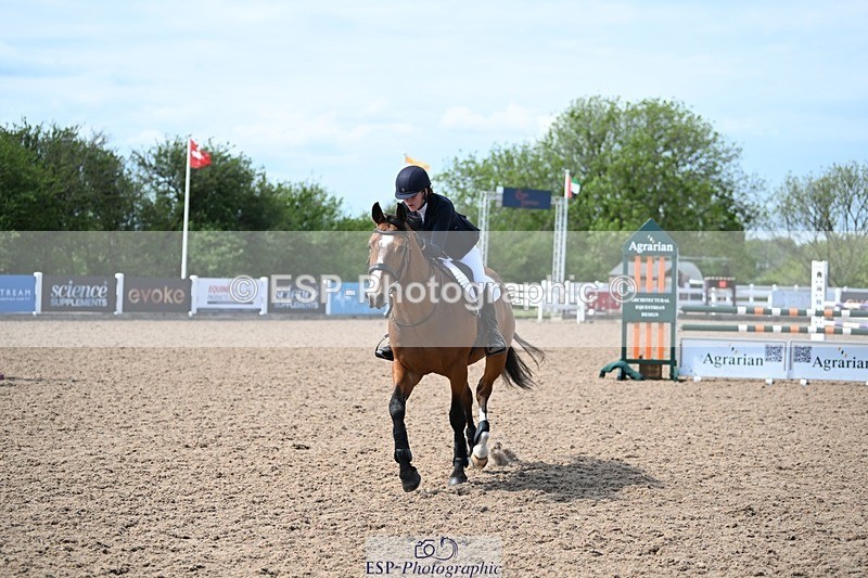 260507-135744-03745 - Cls 9 1.05m Amateur Qualifier