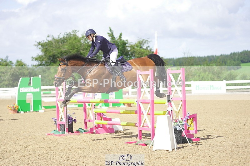 230729A-110824-04755 - Cls 21 Discovery & 1m Open