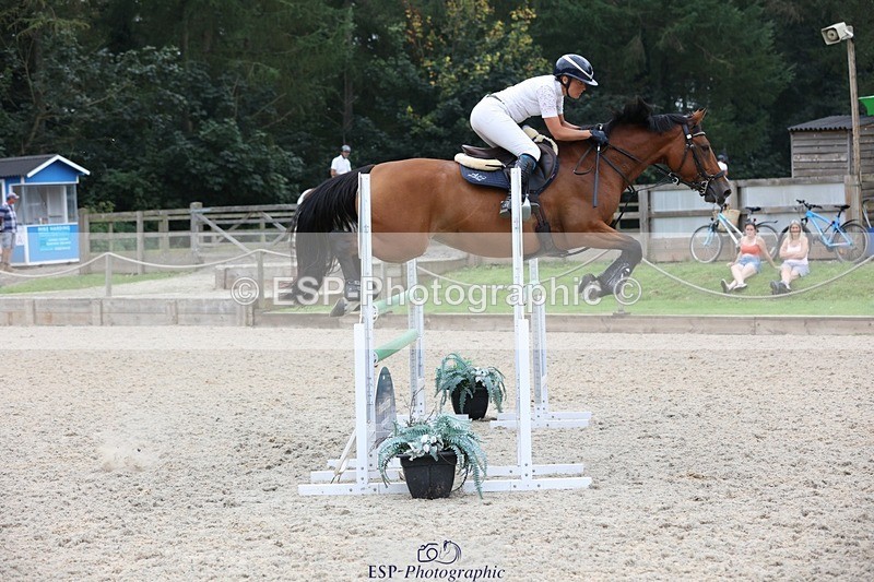 230908-170805-03145 - Cls 9 Snr Newcomers & 1.10m Open