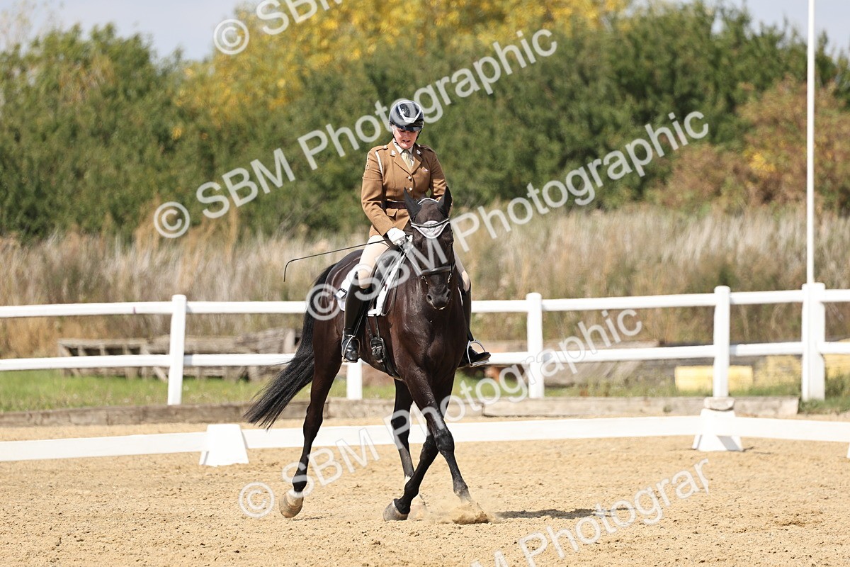 SBM_018692 - Class 16 - Novice 5 - 12.08-13.11