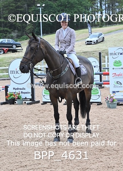BPP_4631 - CLASS 5 WED Redpost Equestrian Senior Foxhunter/1.20m Open