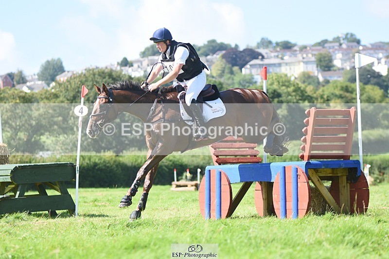 230820X-111834-1829 - BE90 XC 09.40 to Rider 151 at 11.44