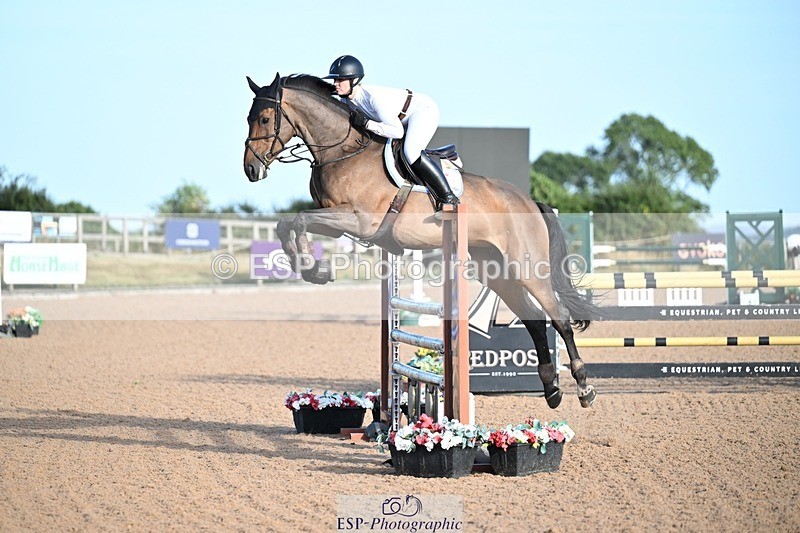 260731-190133-07057 - Cls 15 Snr Foxhunter