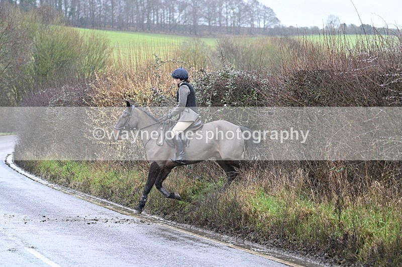 WJ7_7075 - Crossing A Camera