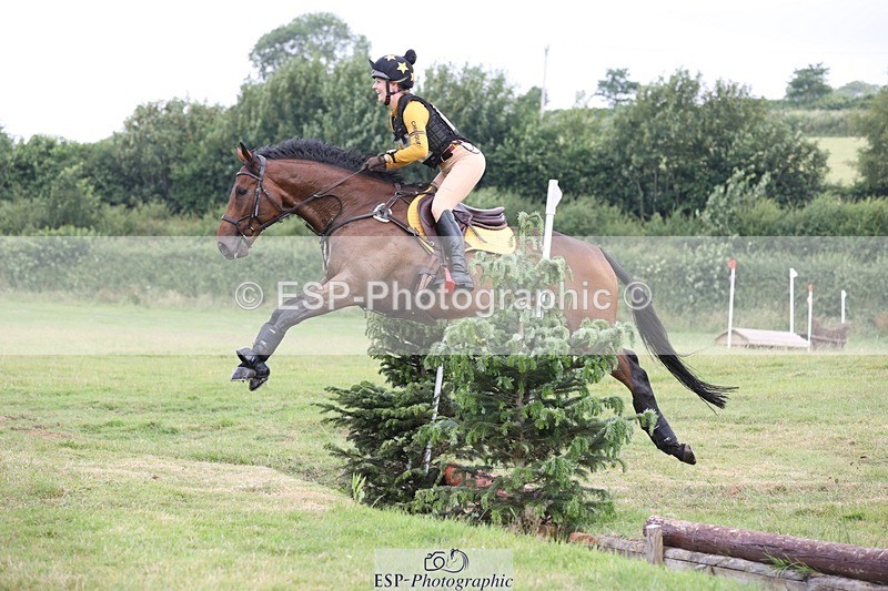 230625-095156-01228 - XC 90cm 9.45 to 11.00