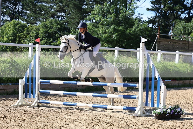 3E7A8034 - Class 13: Pony British Novice/80cm open