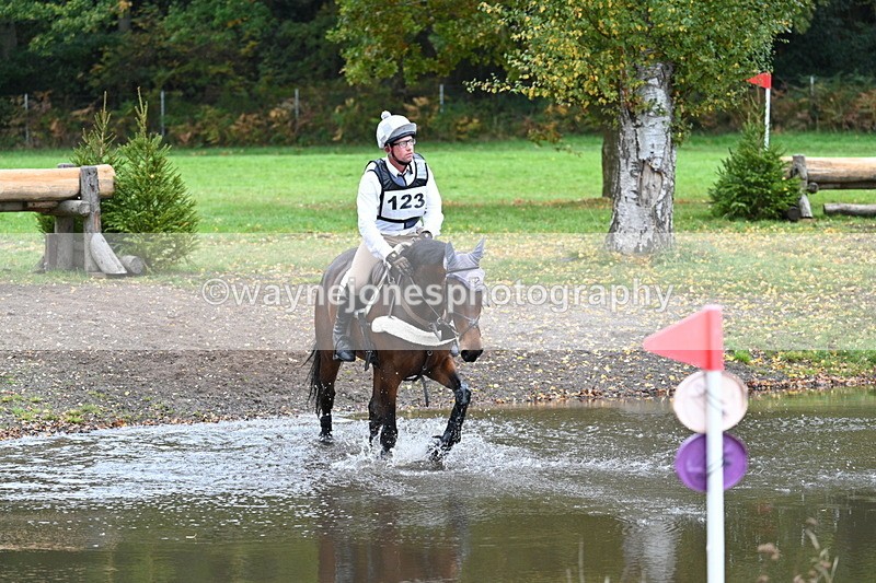 WJ7_4111 - Time 11:49 to 12:11