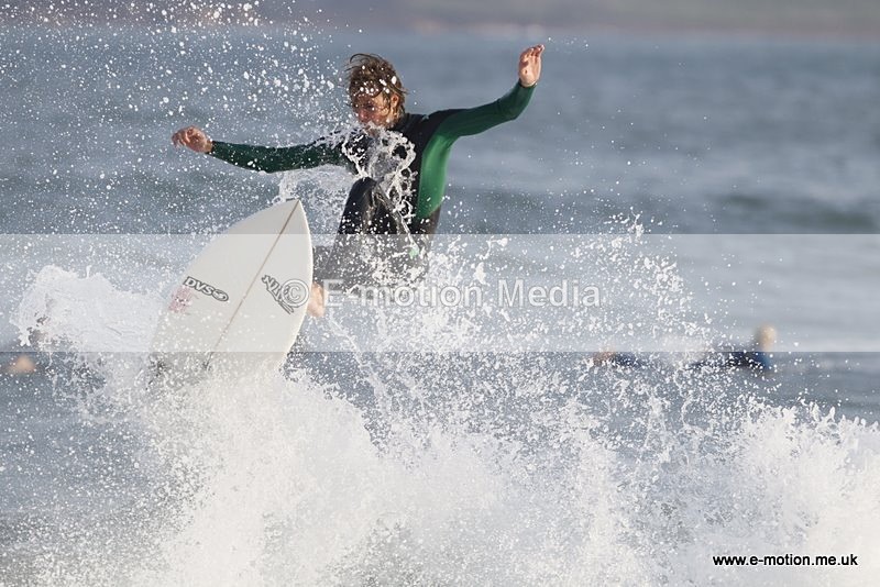 SU 091010 9 - Surf Oct 2010