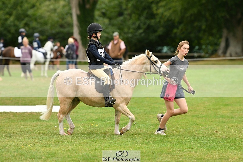 250820A-114610-05266 - 11am to 12