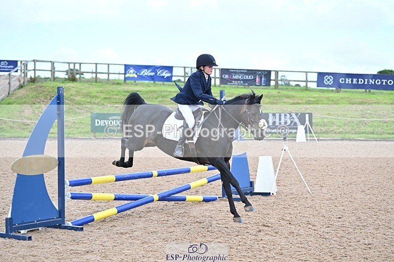 240813-165441-00334 - Classes 3A&B & 4 70cm