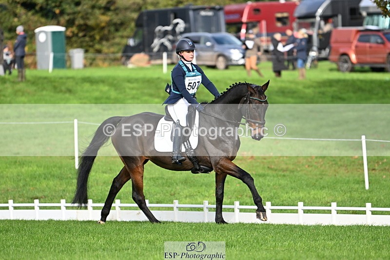 251023A-103515-02544 - G-507-Dominique.Kinnaird-Ainley