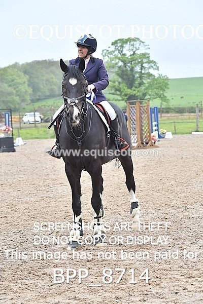 BPP_8714 - CLASS 24 SUN Senior BritiNovice/ 90cm Open