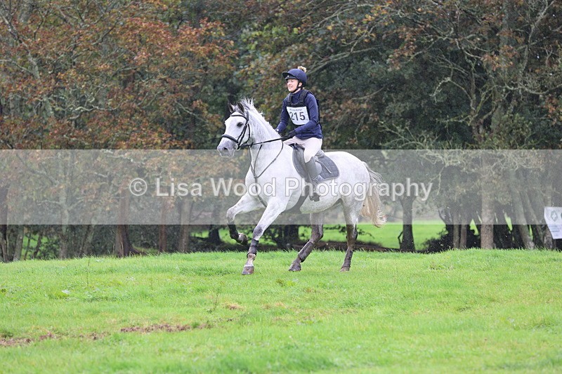 JPP_5196 - Class 2:  70cm: Zig Zag