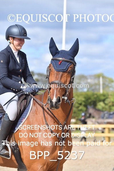 BPP_5237 - CLASS 19 SAT Senior Newcomers/ 1.10m Open