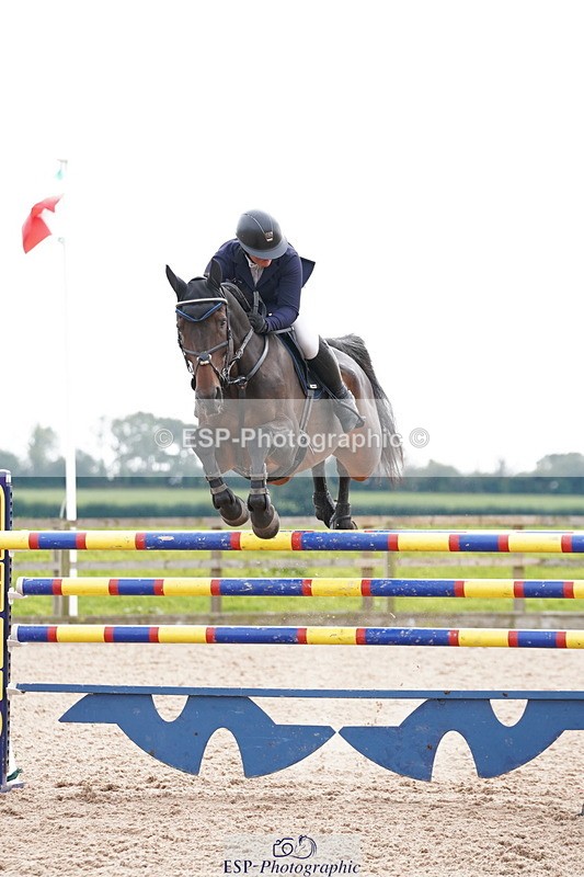 240915A-151530-10833 - Cls 28 Chard Sept GP Jump Off