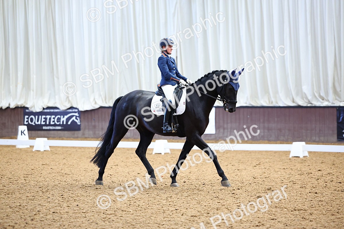 SBM_003976 - Class 14-15 - Novice 5 Novice 6