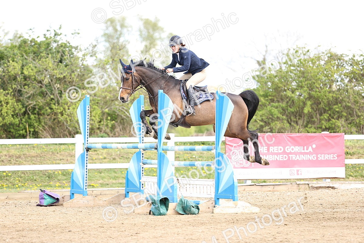 SBM_004072 - Class 17 - Senior Newcomers - 1.10m